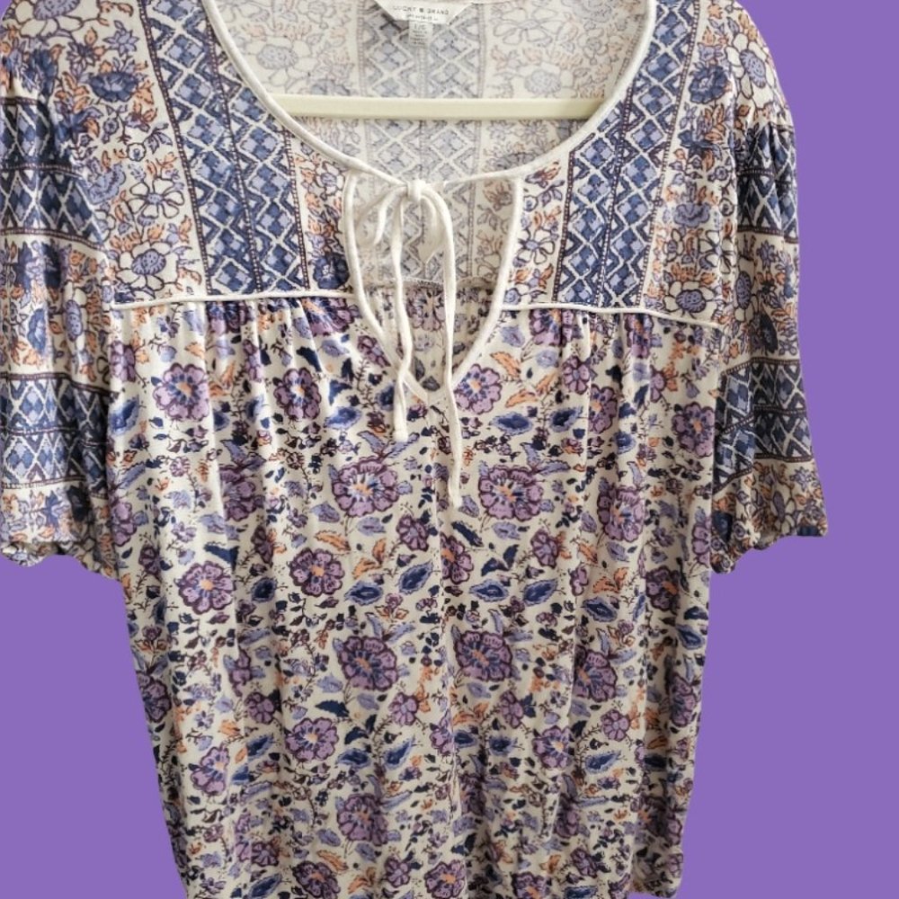 ***SOLD*** Lucky Brand floral top - Large